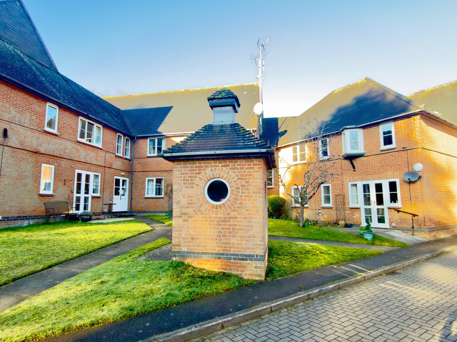 Flat in Milton Keynes