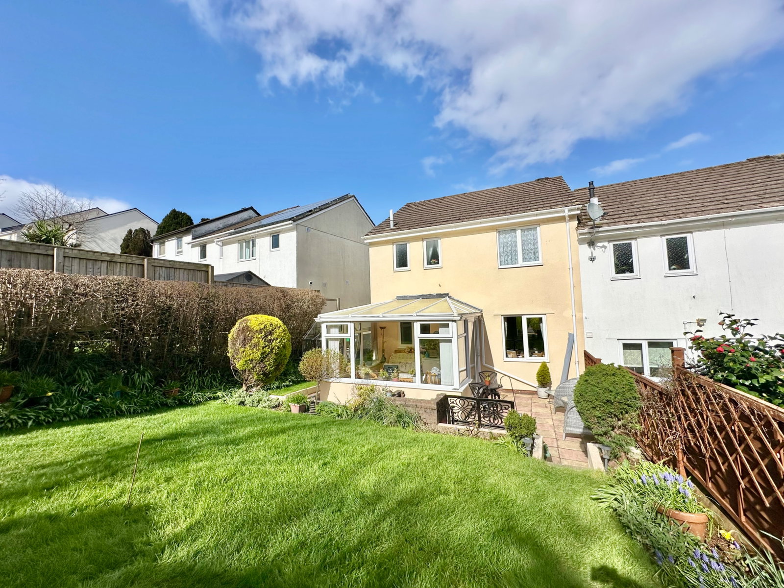 End Of Terrace House in Torquay
