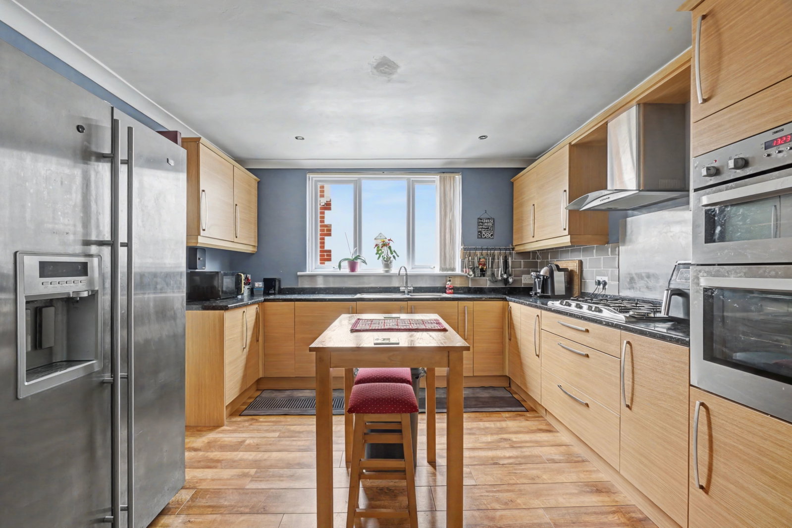 Semi Detached Bungalow in Chatham