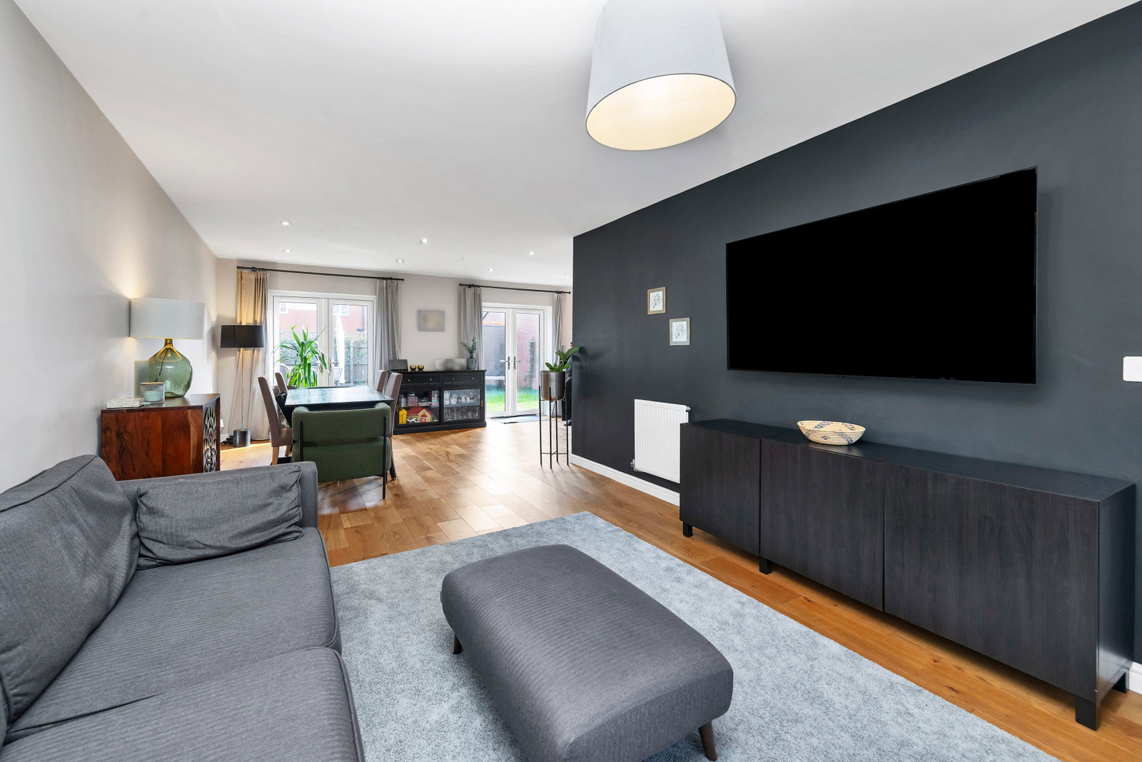 Detached House in Bedford