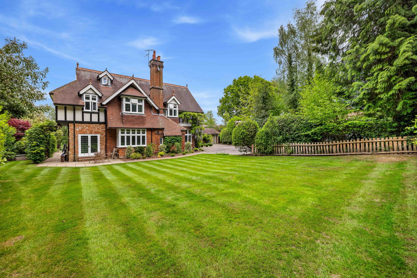 Detached House in East Grinstead