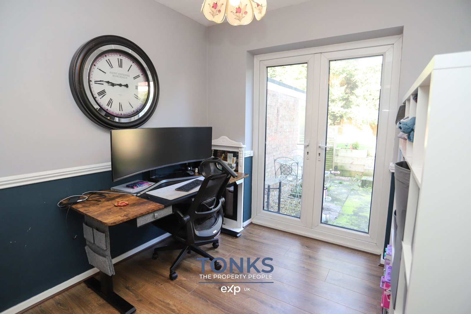 Semi Detached House in Brierley Hill