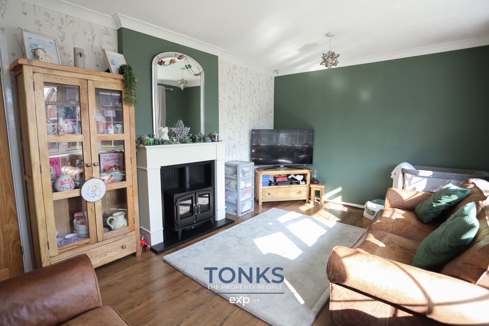Semi Detached House in Brierley Hill