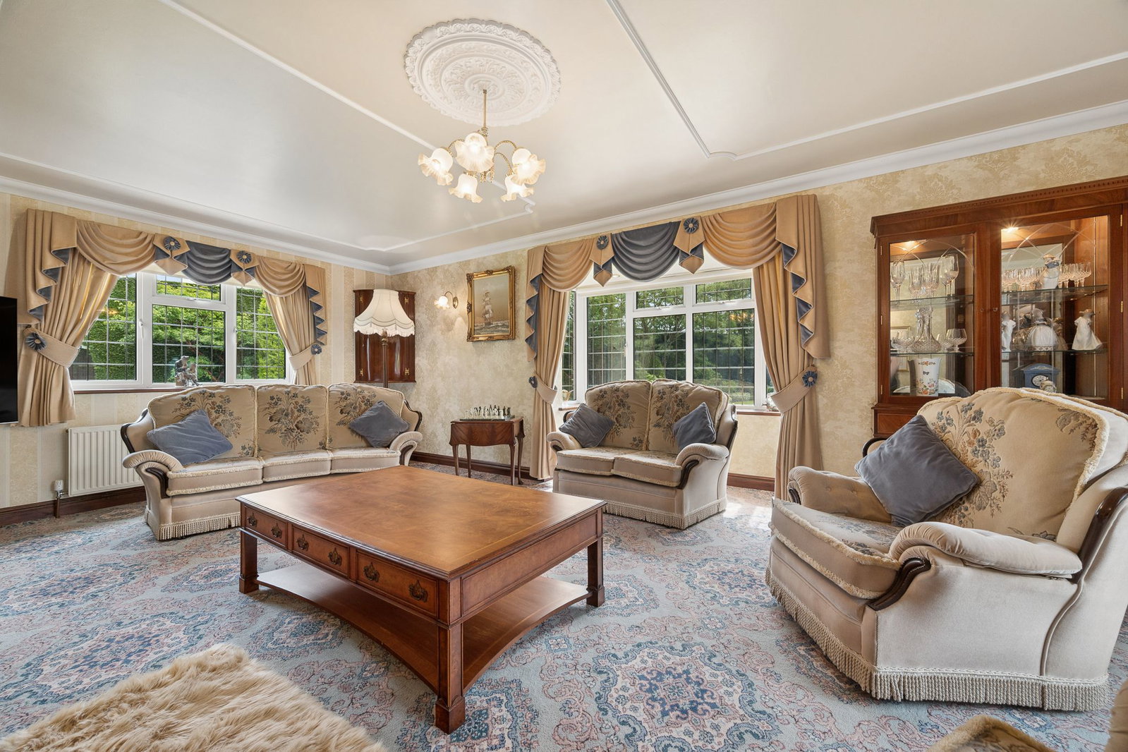 Detached House in Preston 4