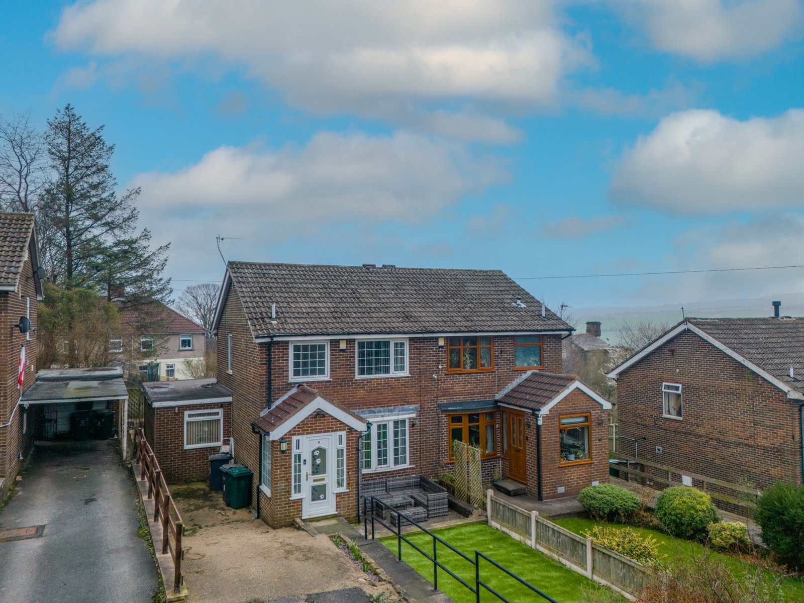 Semi Detached House in Bradford