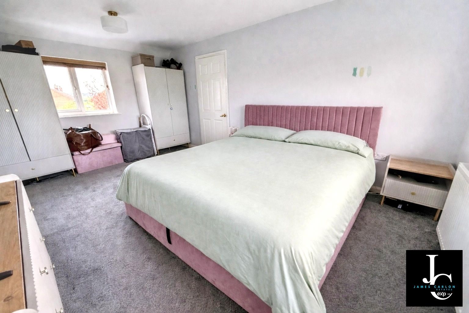 Semi Detached House in Telford