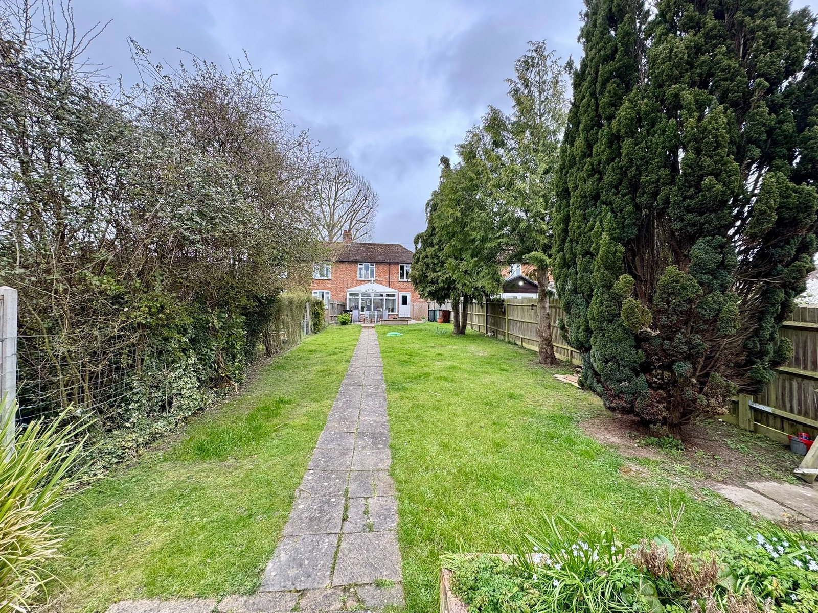 Semi Detached House in Ashford