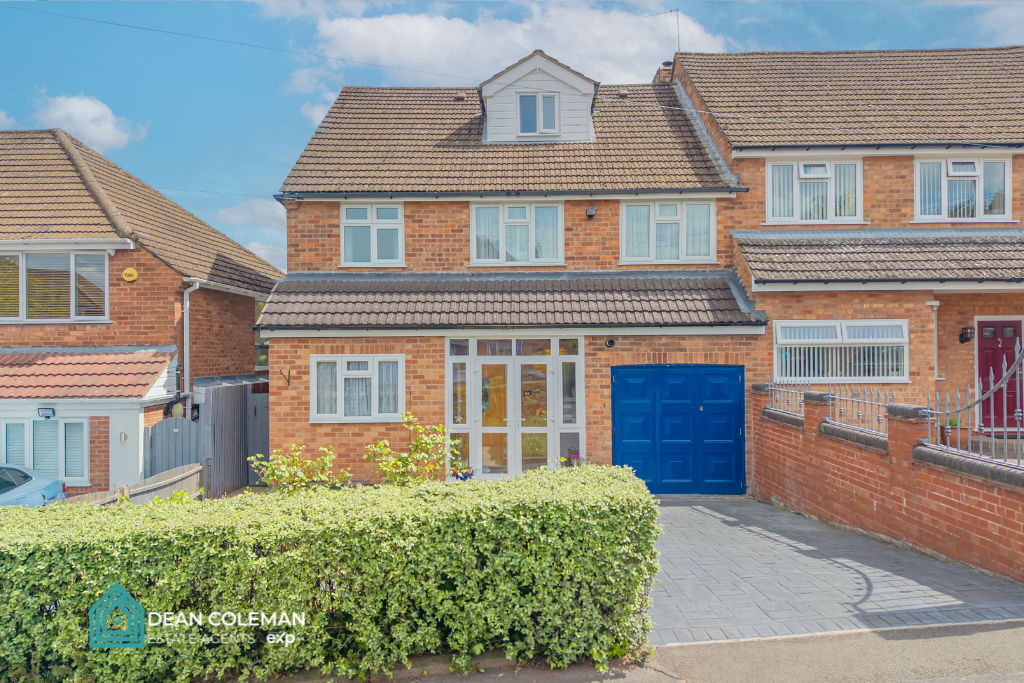 Semi Detached House in Birmingham