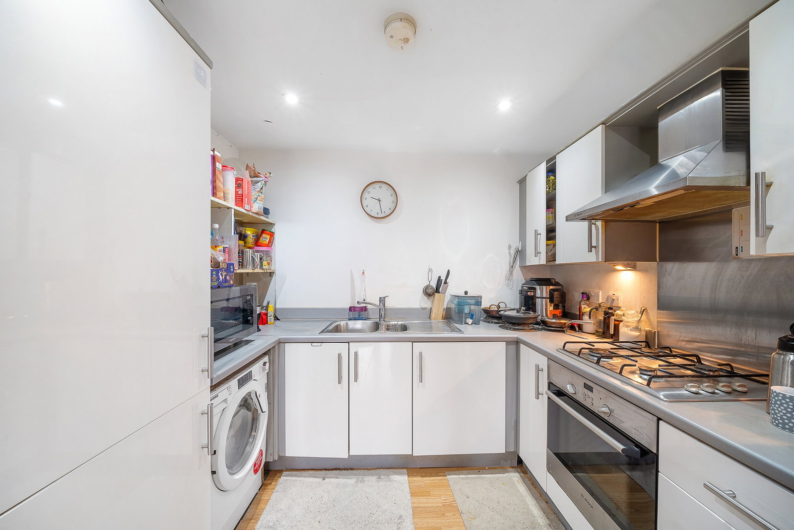Apartment in Isleworth