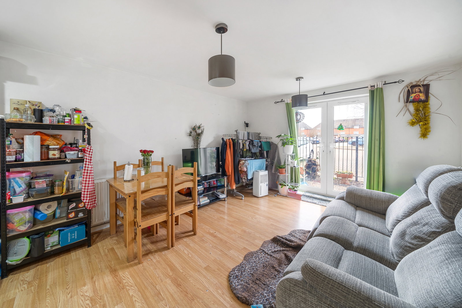 Apartment in Isleworth