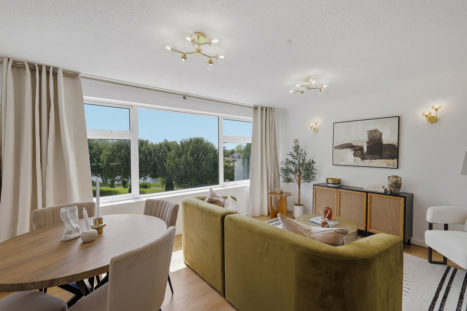 Flat in Staines-upon-thames