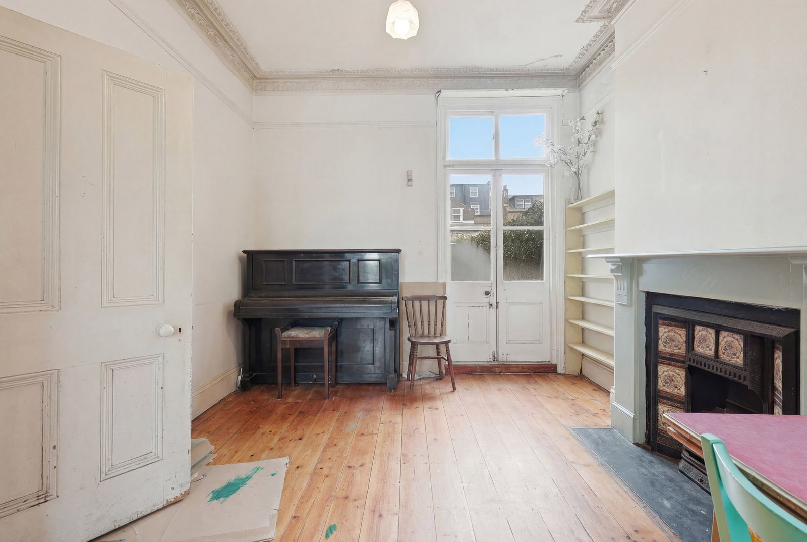 Semi Detached House in London