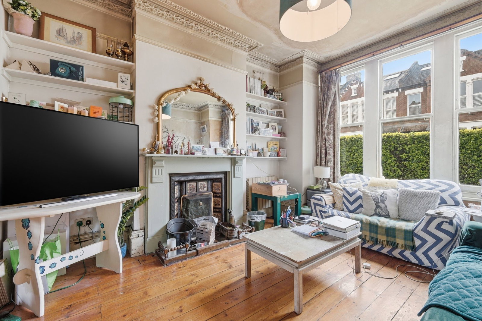Semi Detached House in London