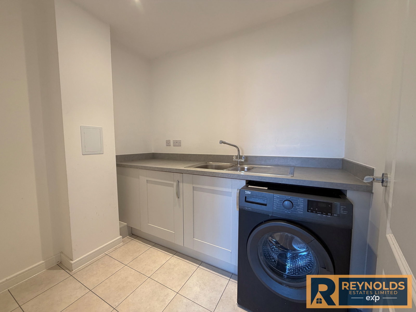 Semi Detached House in West Malling