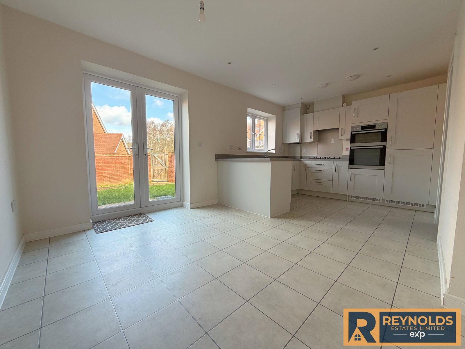 Semi Detached House in West Malling