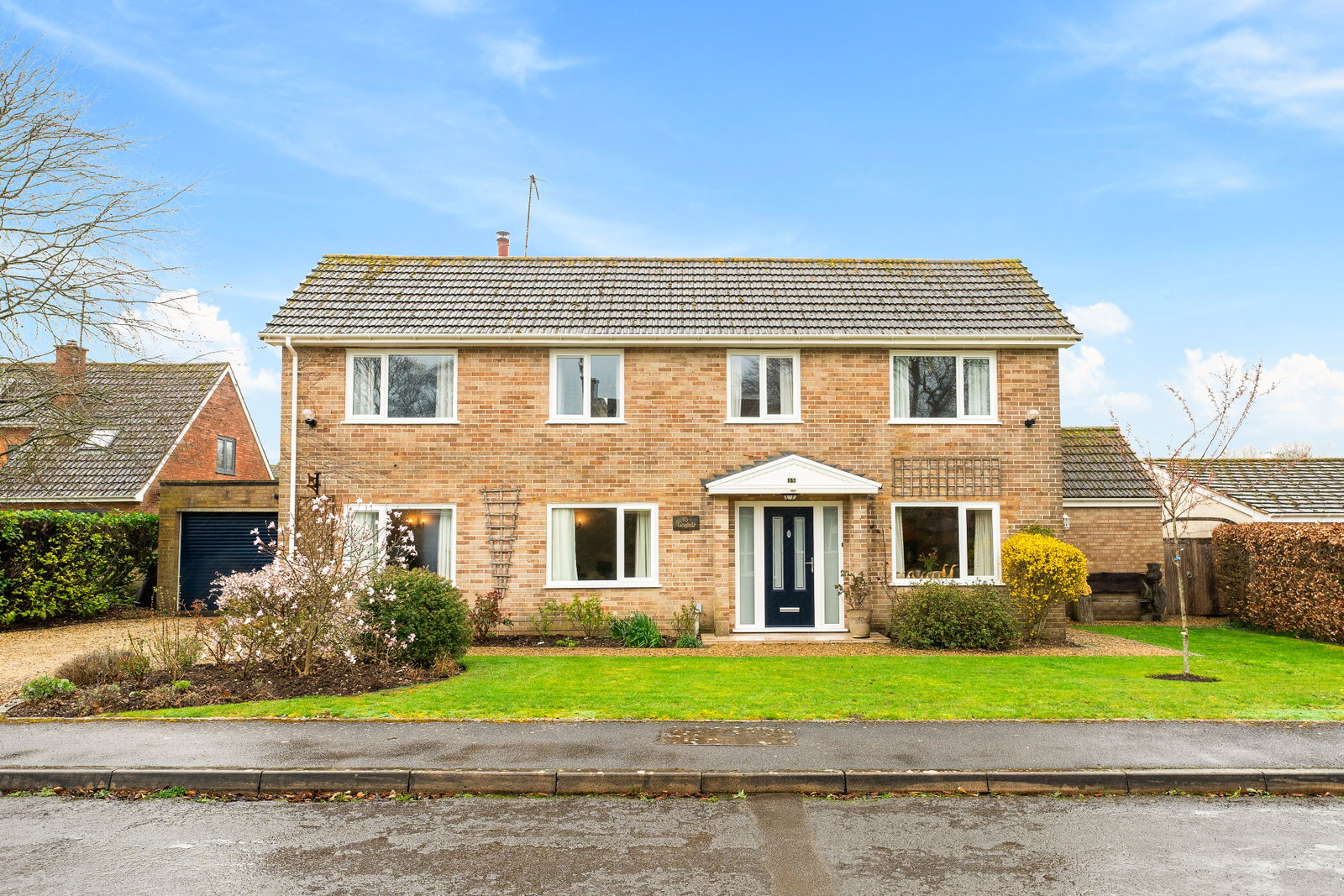 Detached House in Salisbury