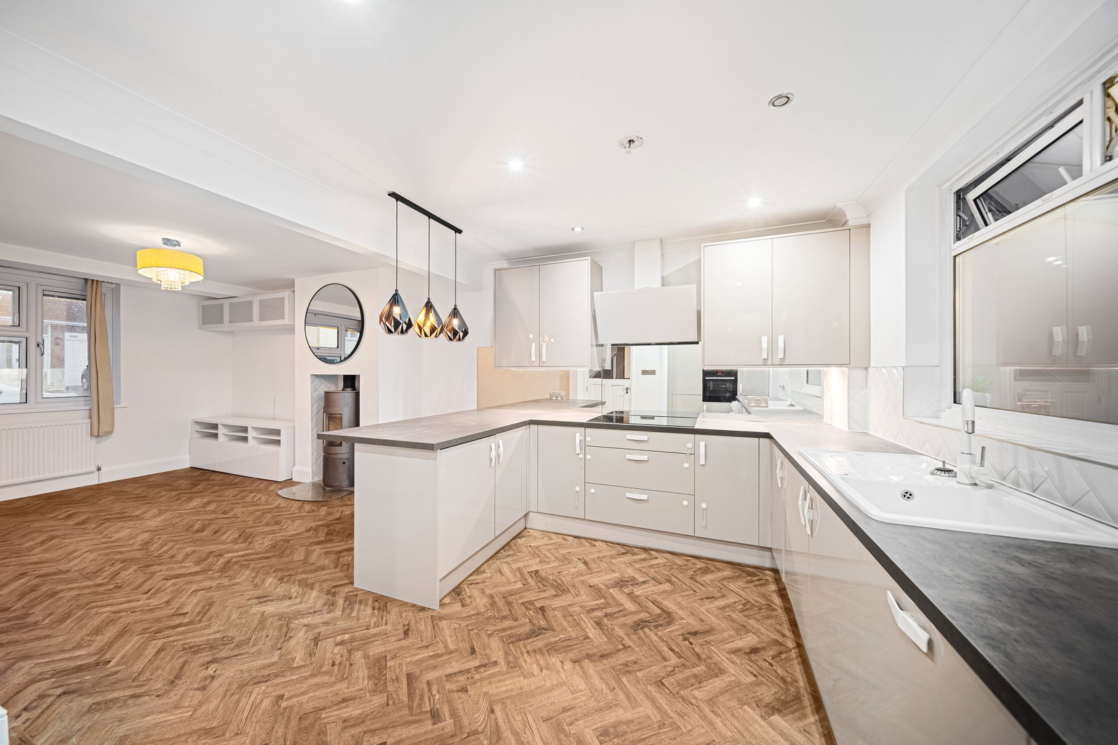 Semi Detached House in Hawley