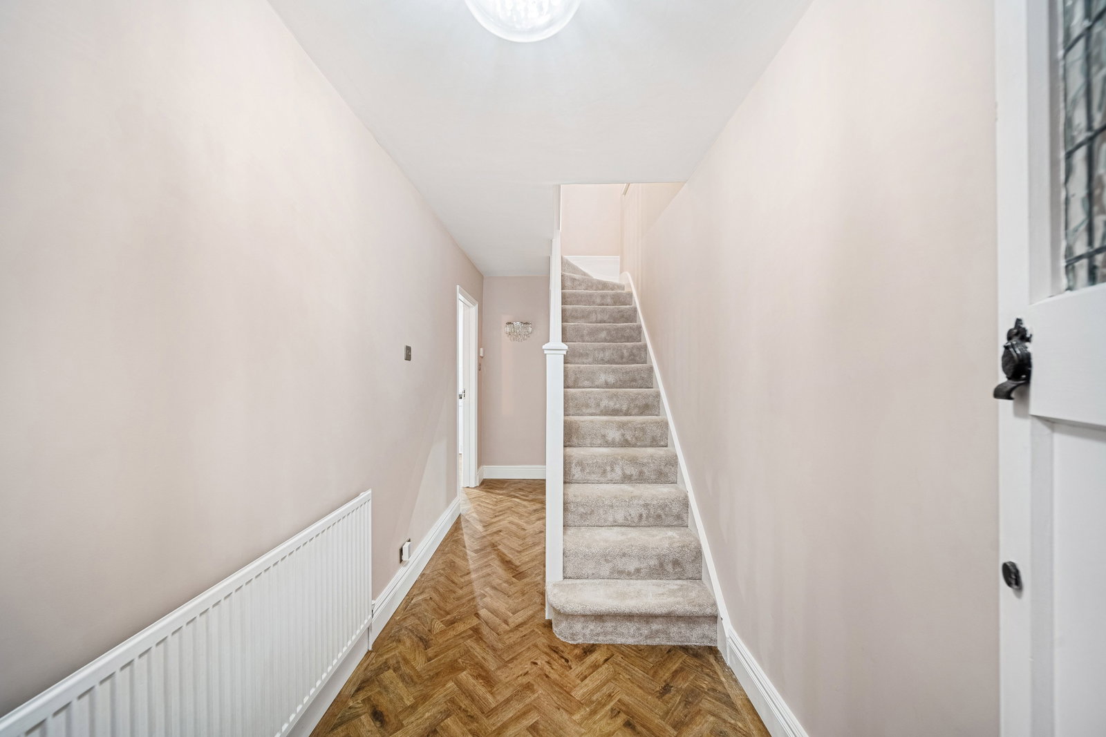 Semi Detached House in Hawley