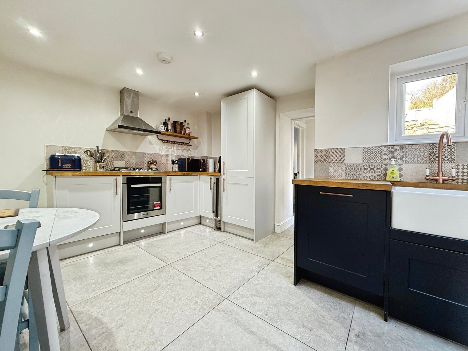 Semi Detached House in Neath