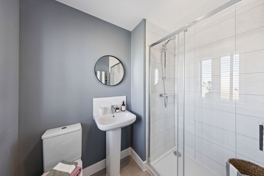Semi Detached House in Rochester