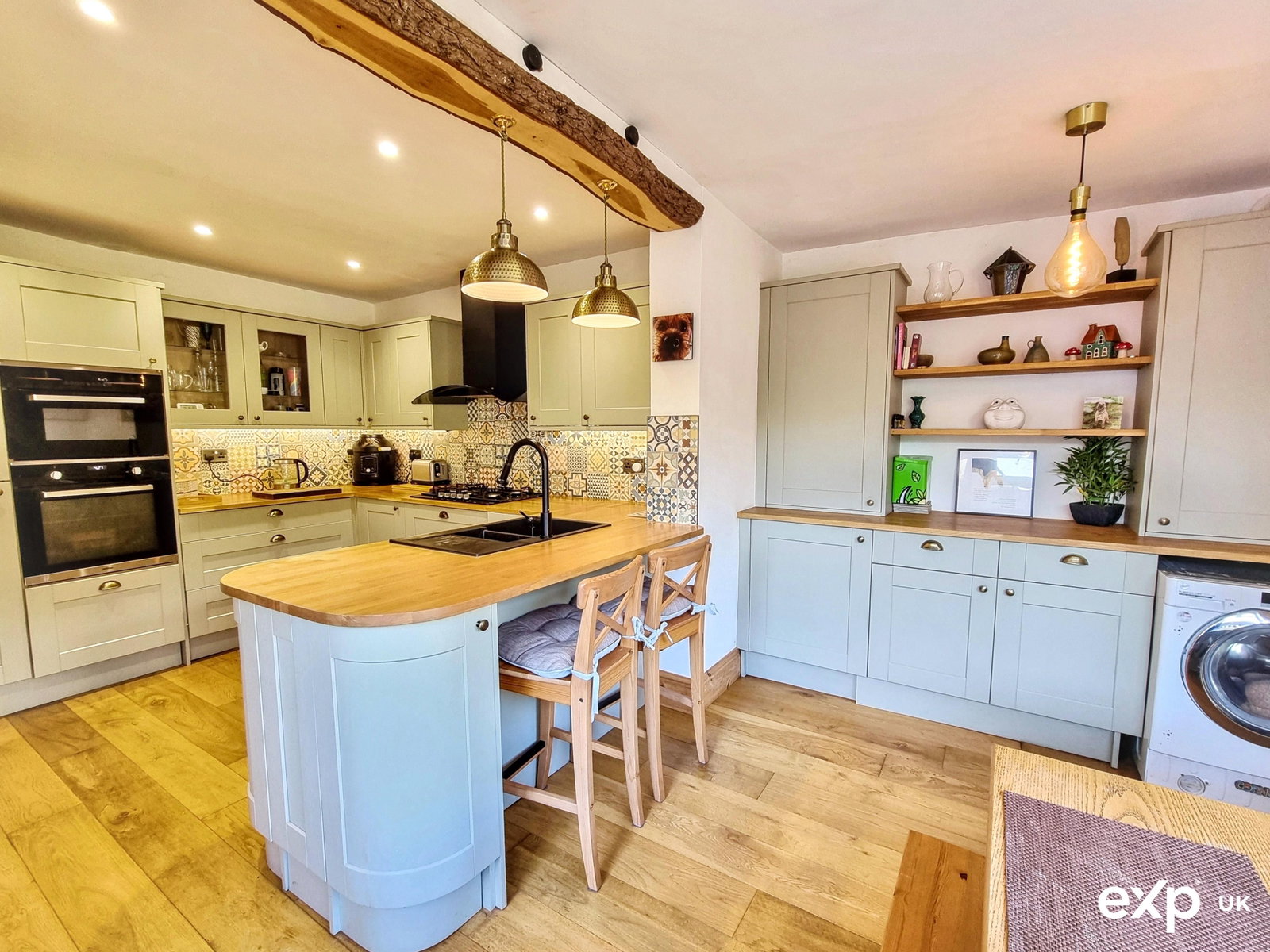 Detached House in Paignton