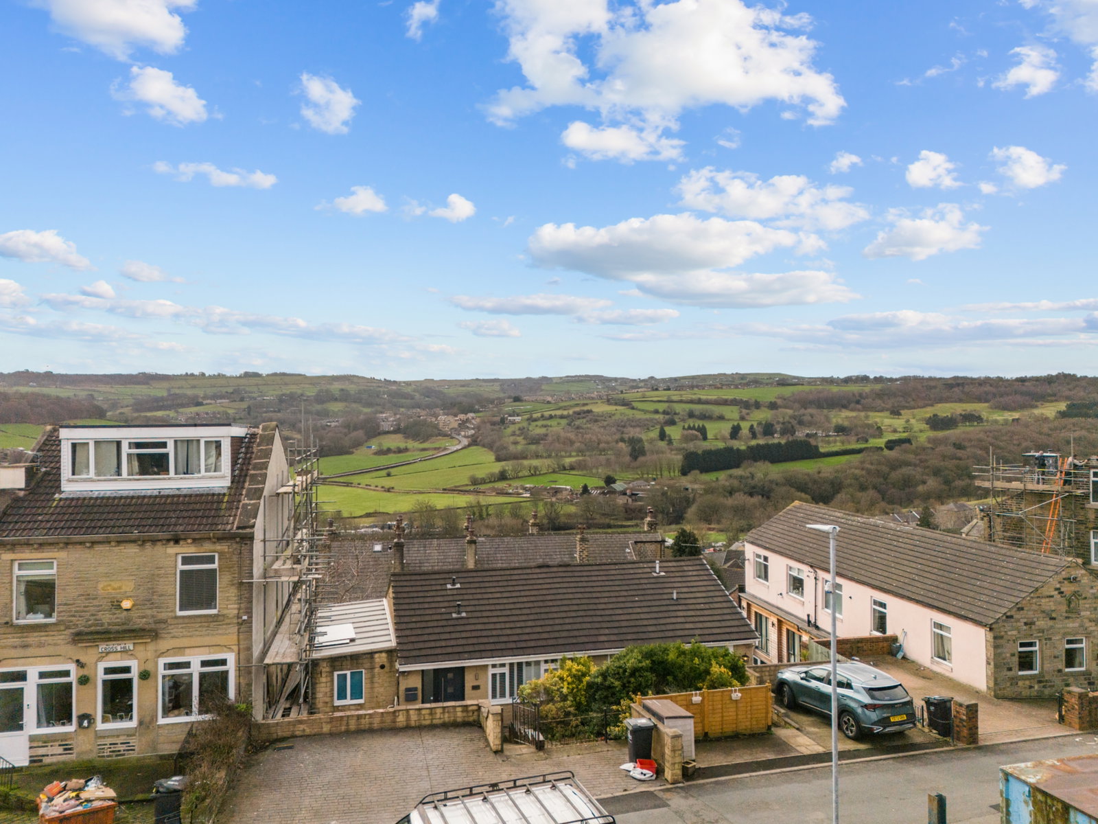 Detached House in Halifax
