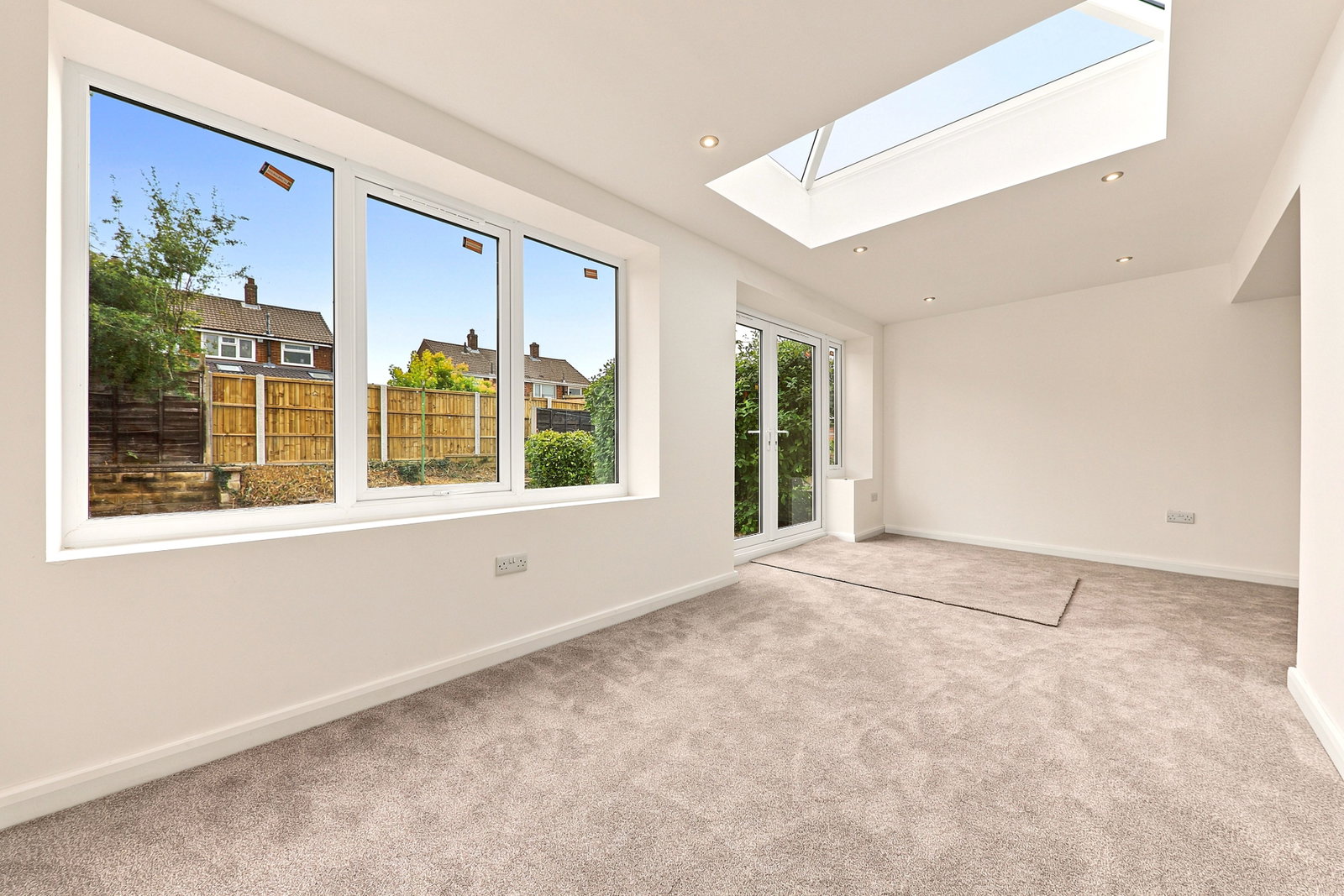 Semi Detached Bungalow in Leeds 2