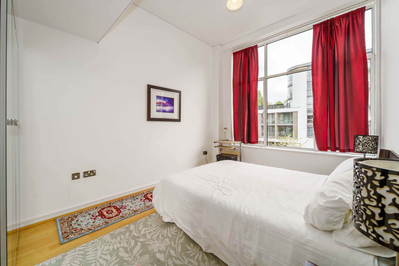 Apartment in Brentford
