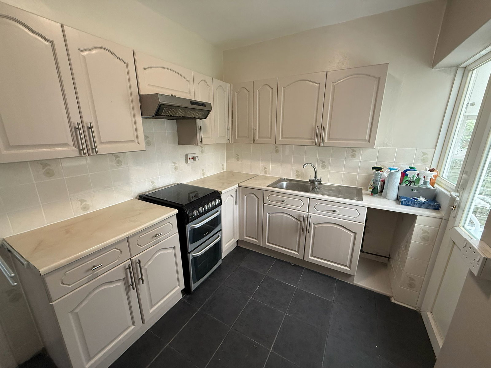 Semi Detached Bungalow in Ramsgate