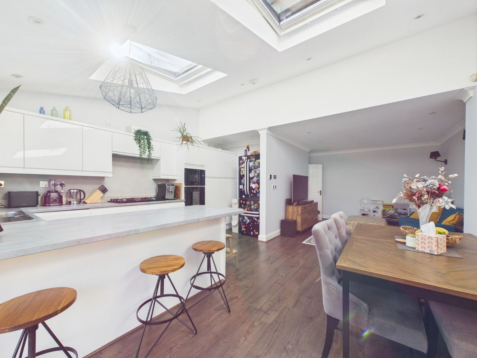 Semi Detached House in Luton