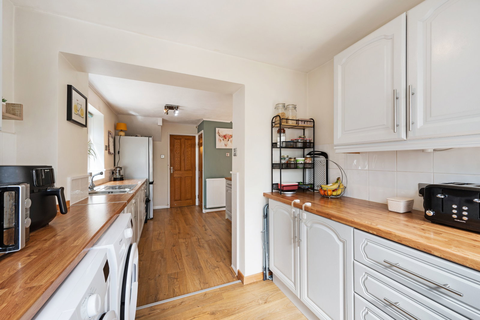 Detached House in Huddersfield