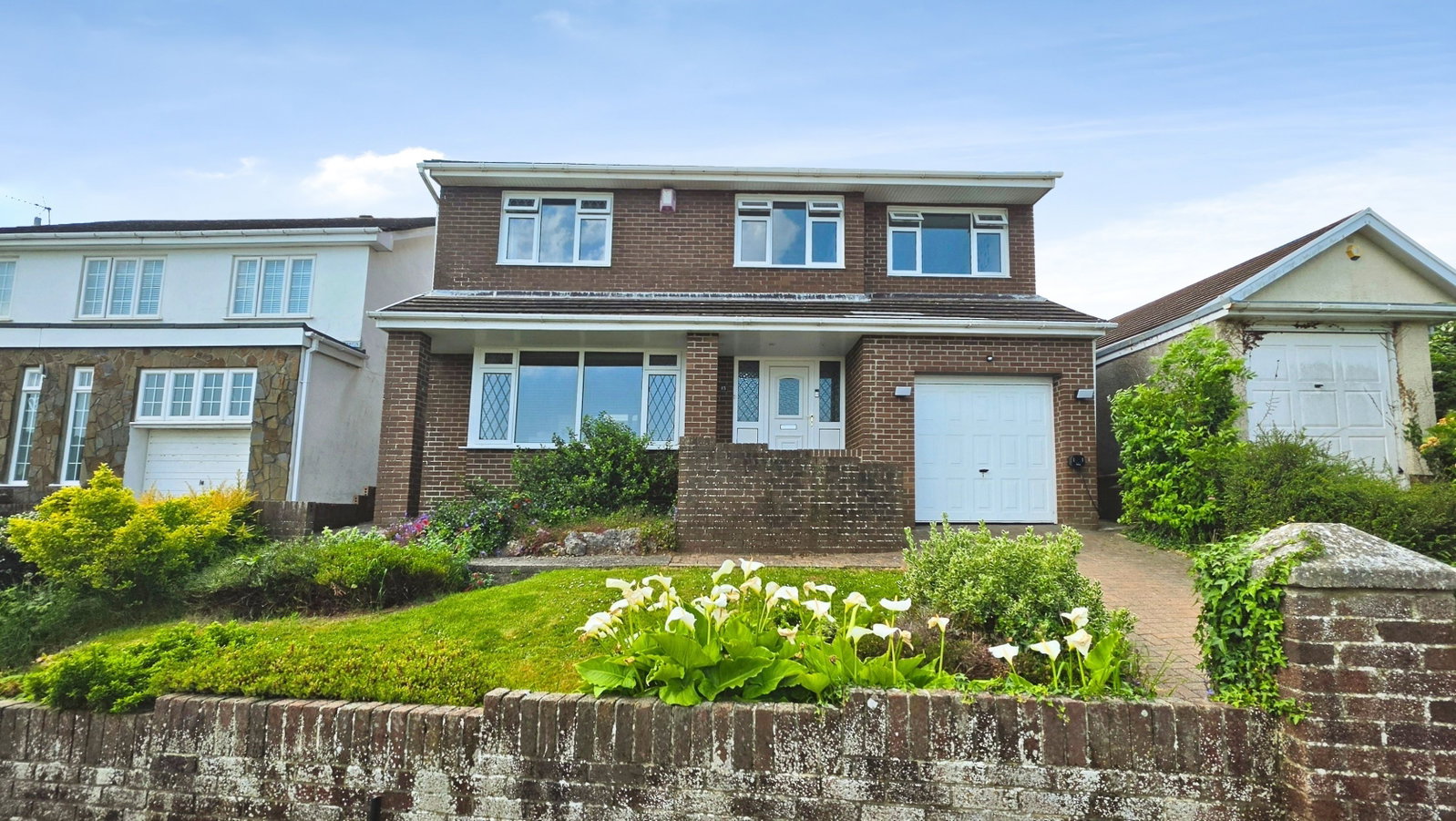 Detached House in Porthcawl