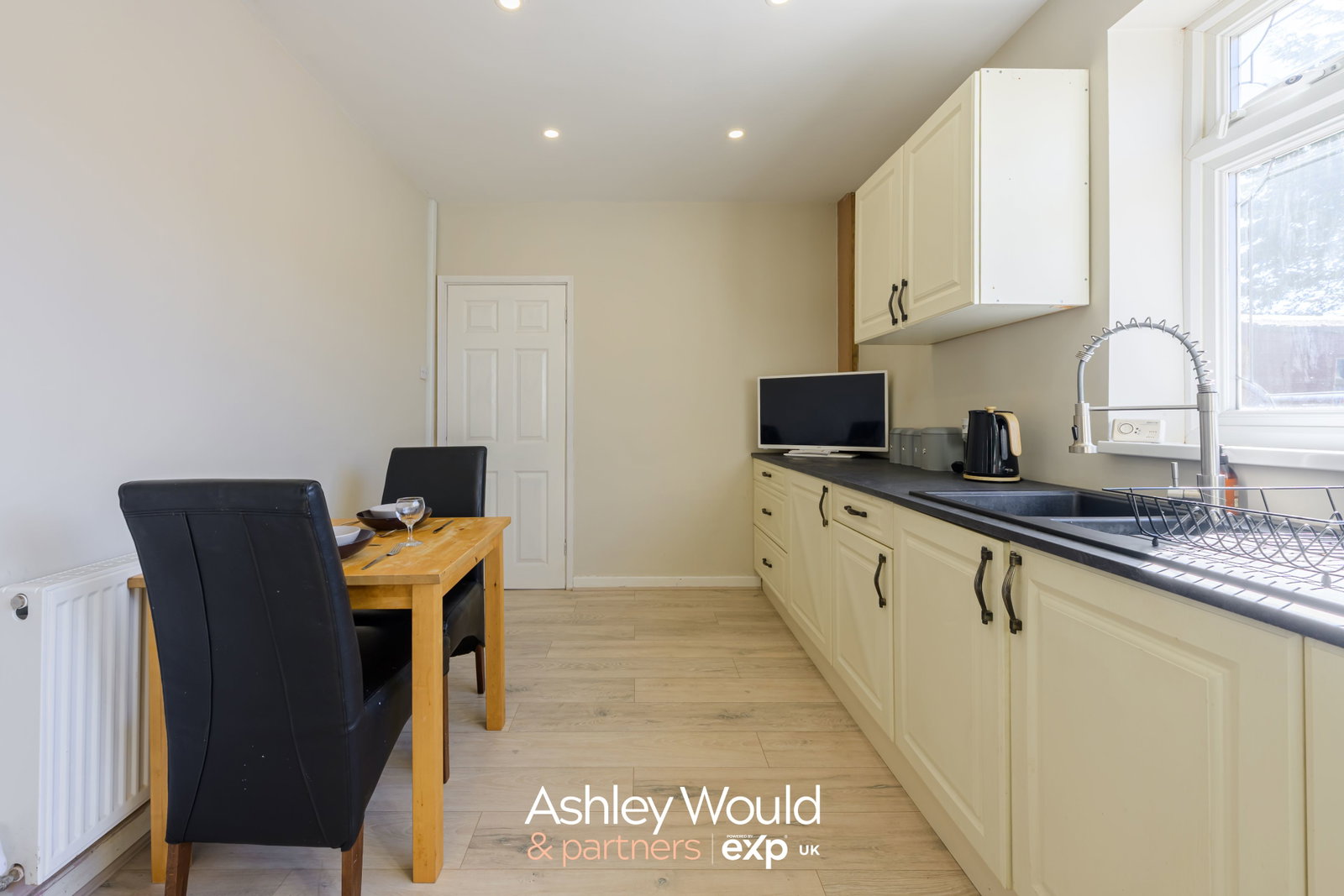 Semi Detached House in Sandwell