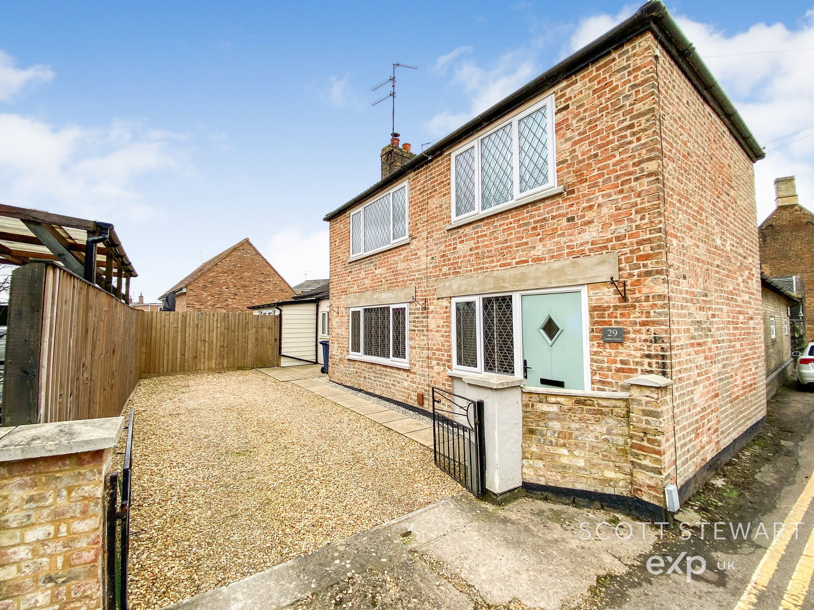 Link Detached House in Peterborough