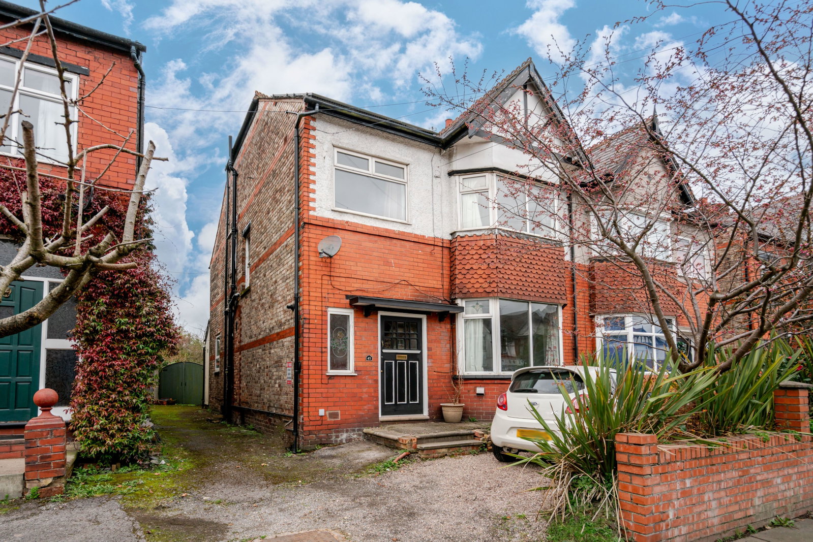 Semi Detached House in Manchester
