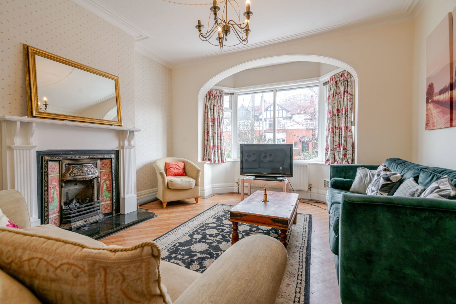 Semi Detached House in Manchester