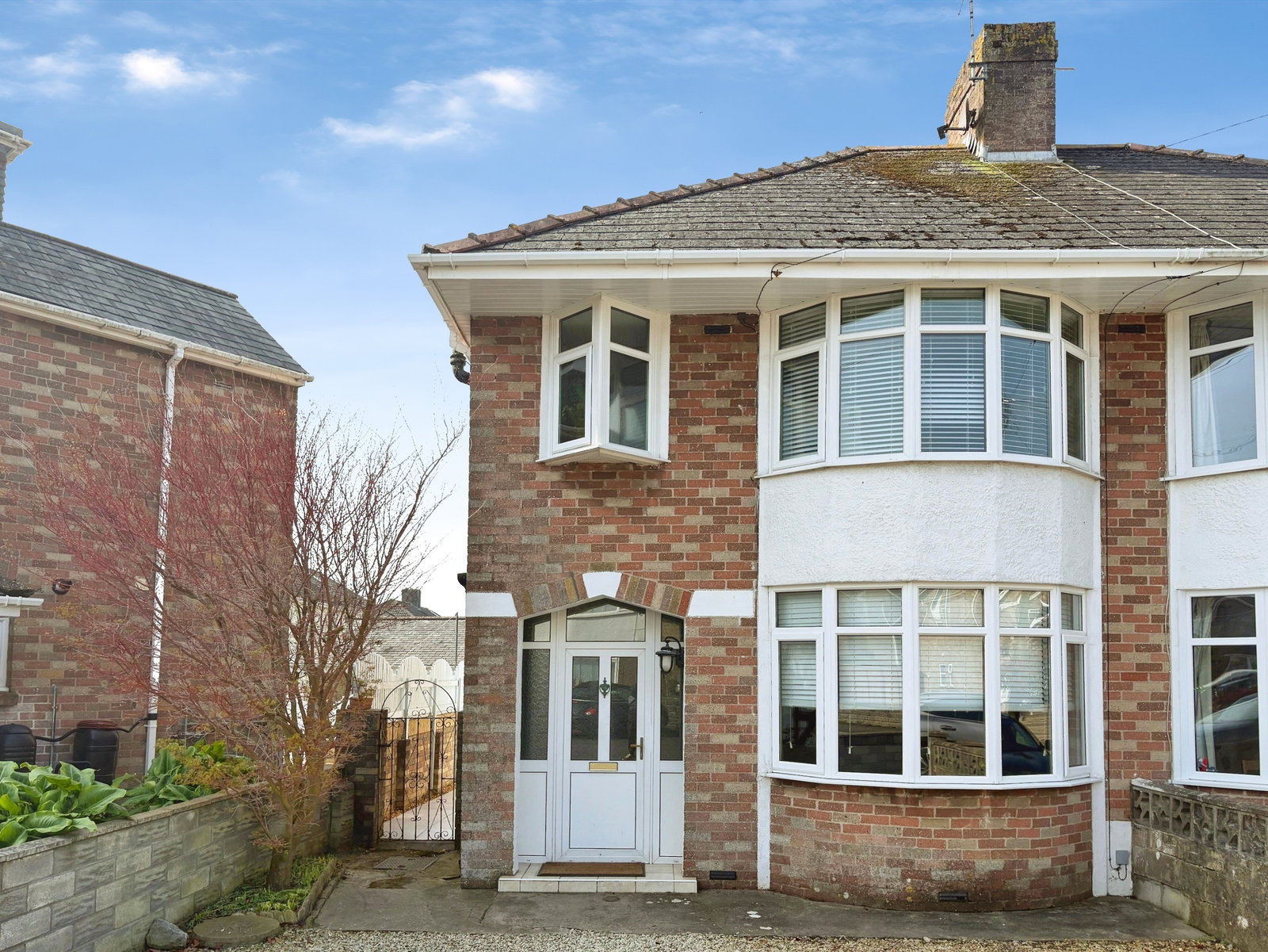 Semi Detached House in Porthcawl