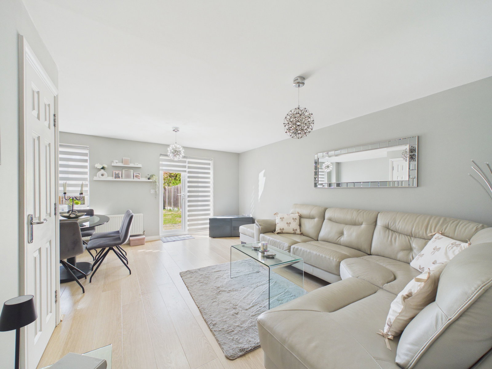 Semi Detached House in Dunmow
