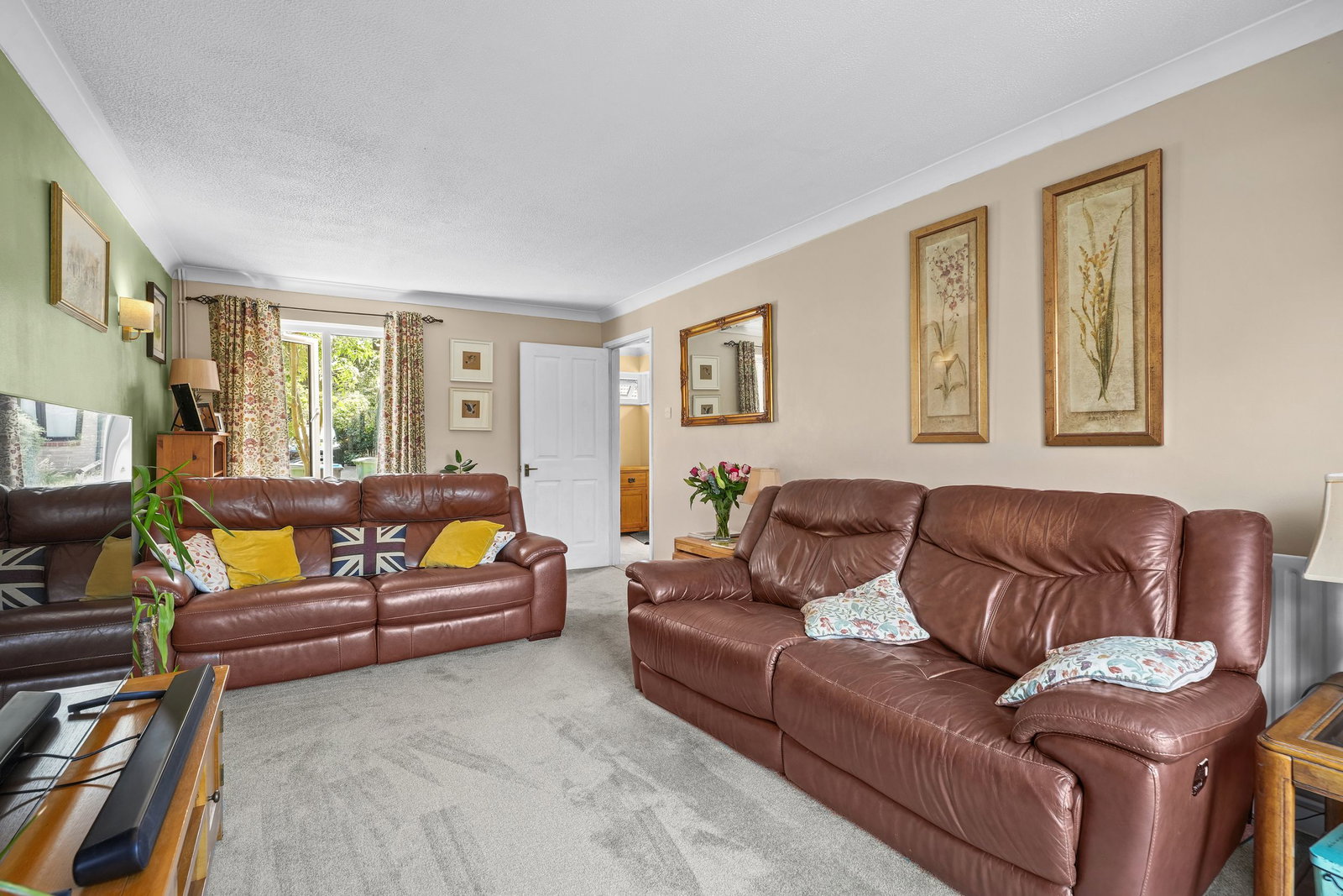 Link Detached House in Milton Keynes