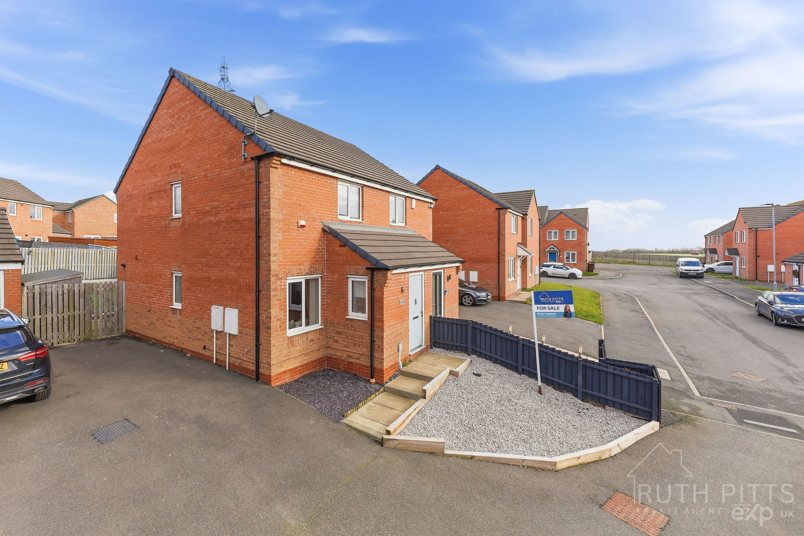 Semi Detached House in Pontefract