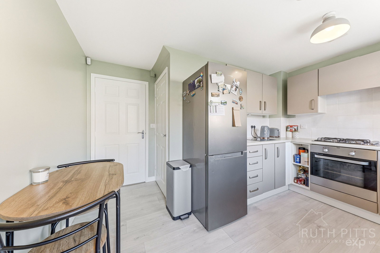 Semi Detached House in Pontefract