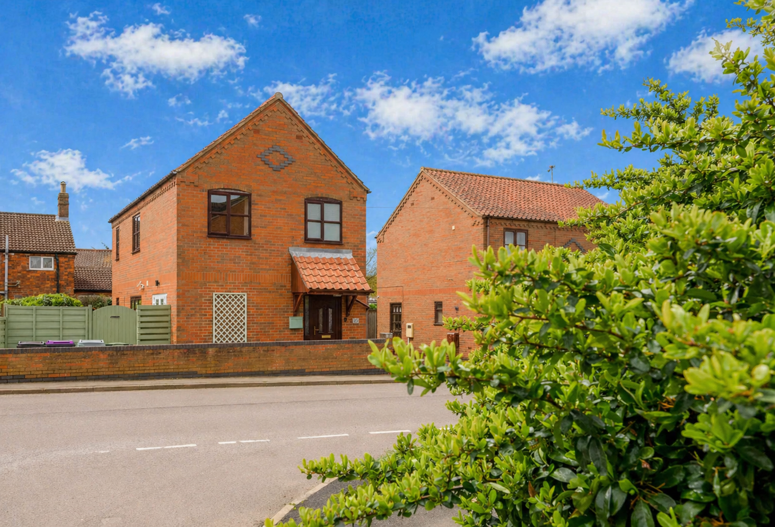 Detached House in Newark
