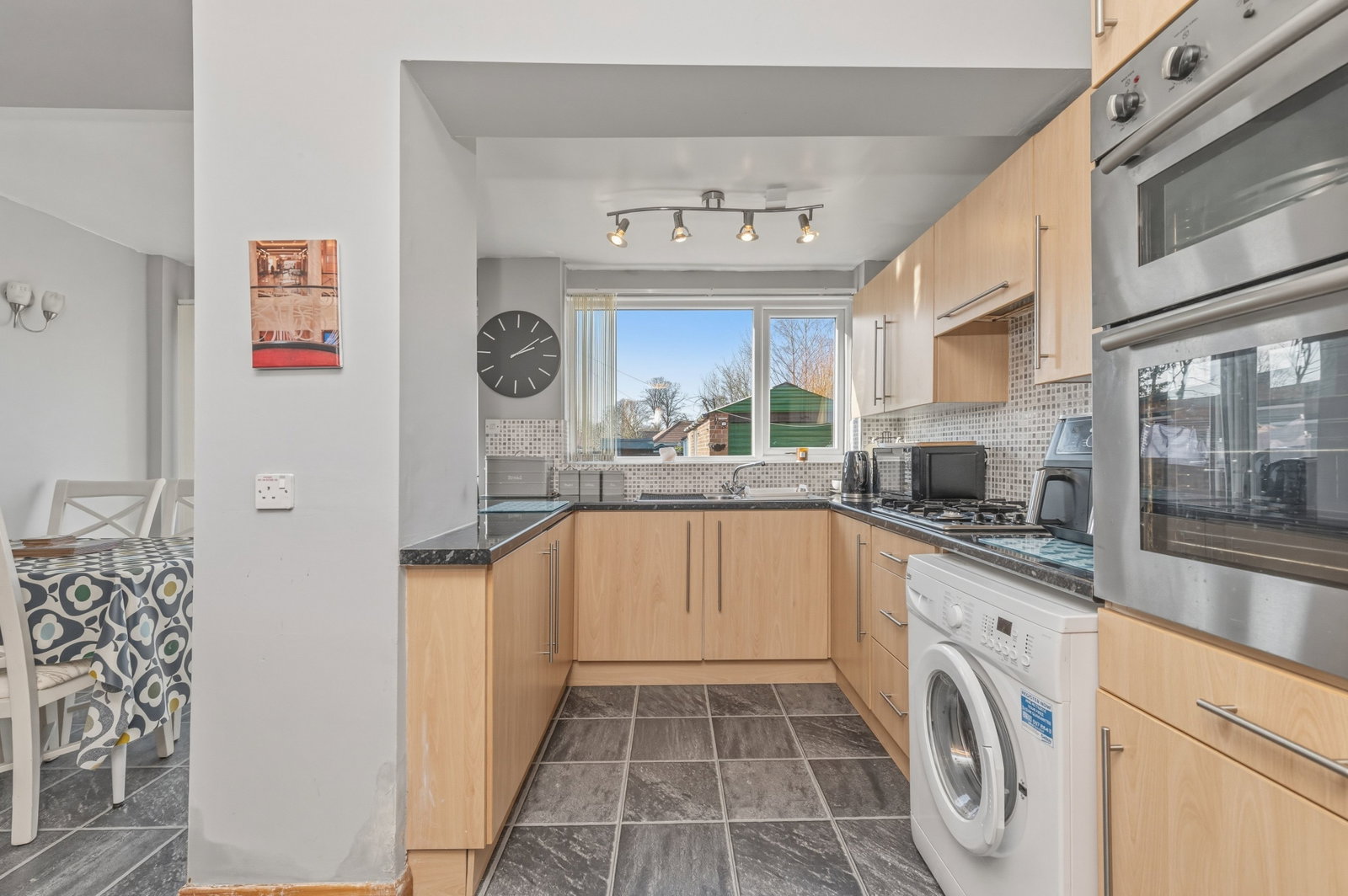 Semi Detached House in Leeds