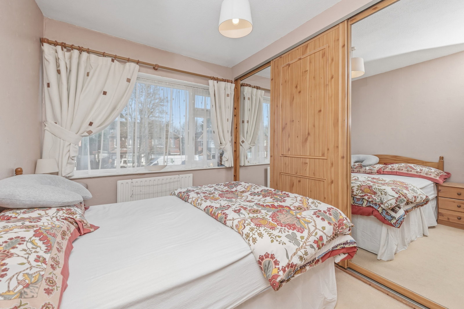 Semi Detached House in Leeds