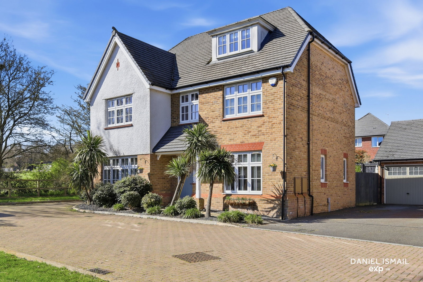 Detached House in Basildon
