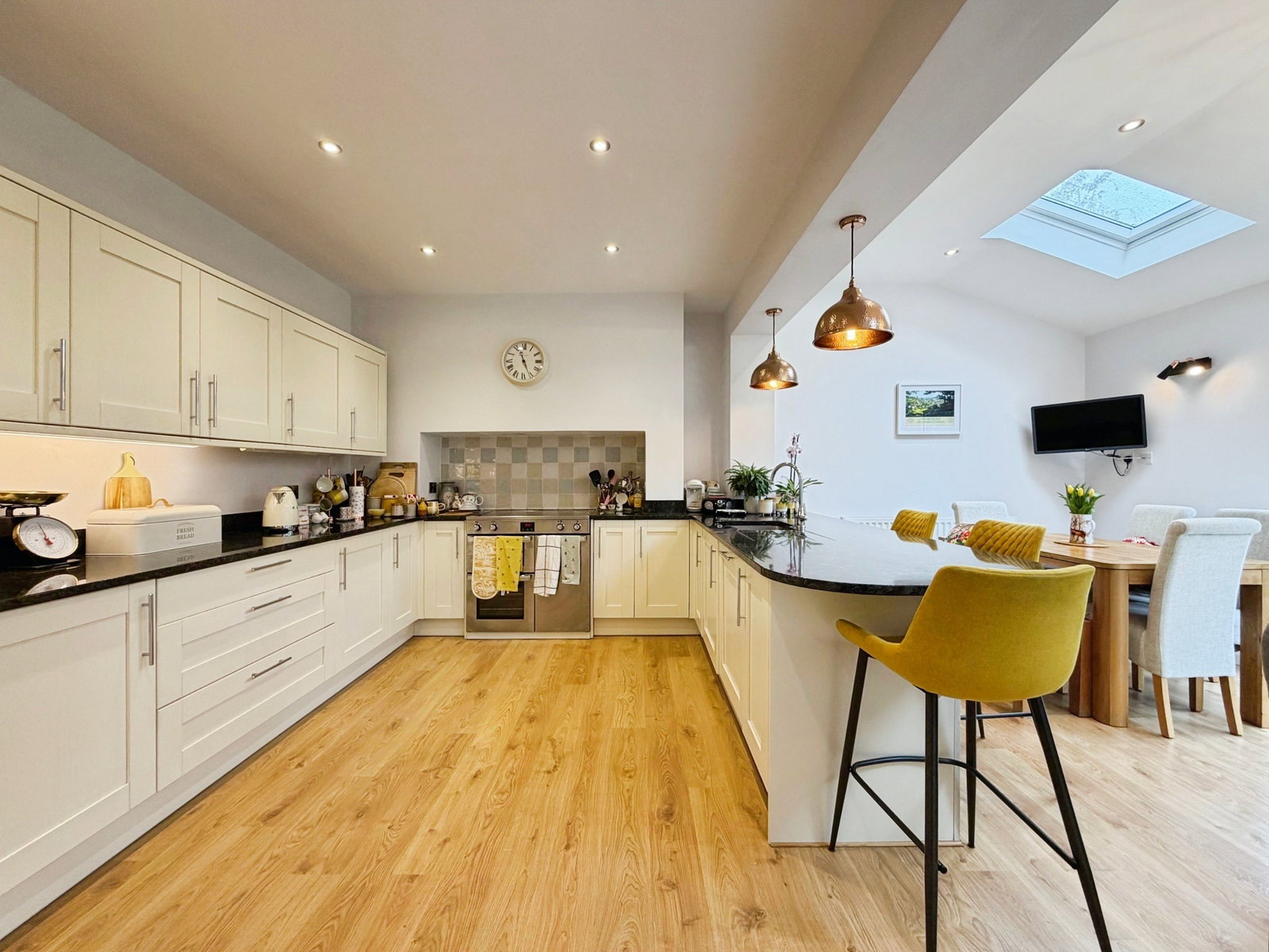 Semi Detached House in Minehead