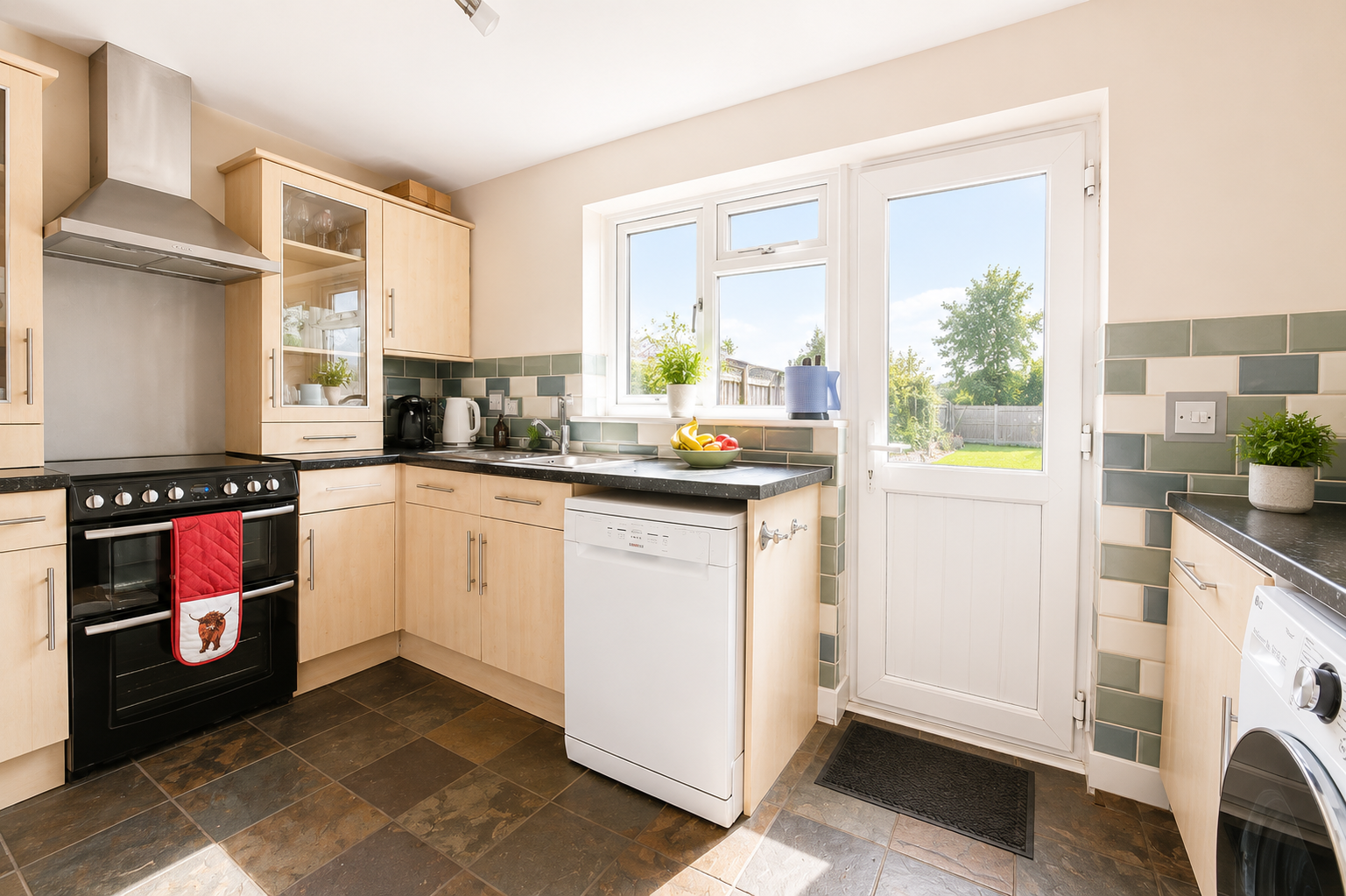 Semi Detached House in Burnham-on-crouch
