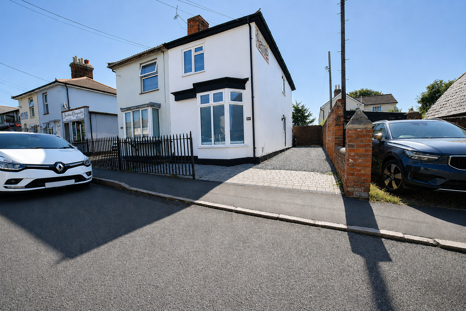 Semi Detached House in Burnham-on-crouch