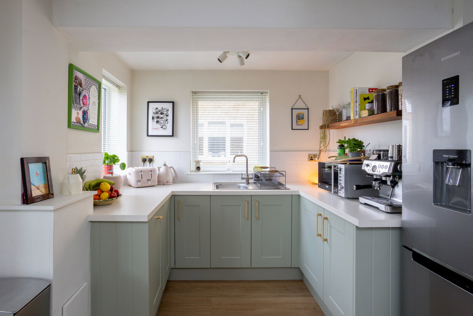 Semi Detached House in York