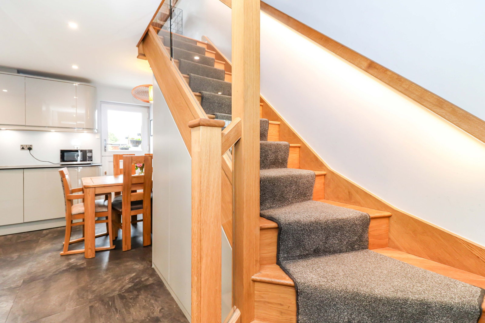 Terraced House for sale in Chesham, Chilton Road, Chesham, HP5, 1098 m²
